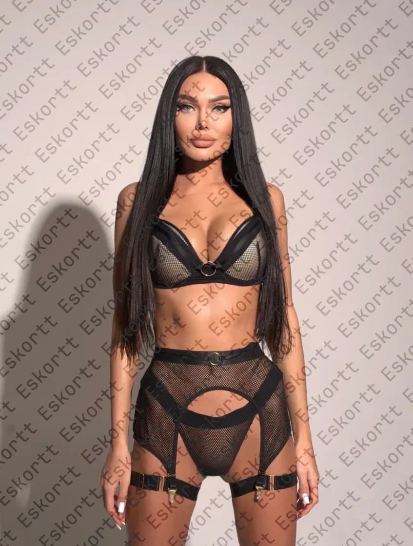 Sabina escort in Moscow