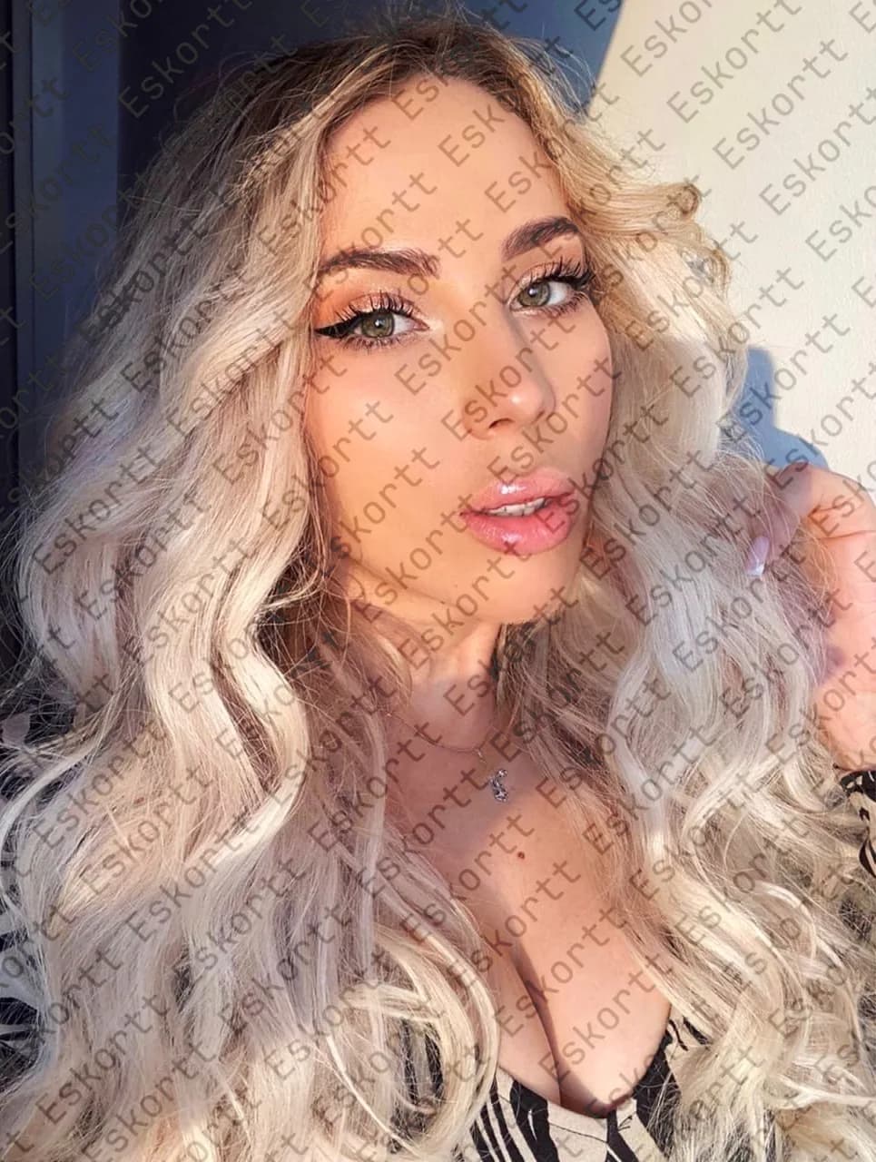 Sasha escort in Moscow