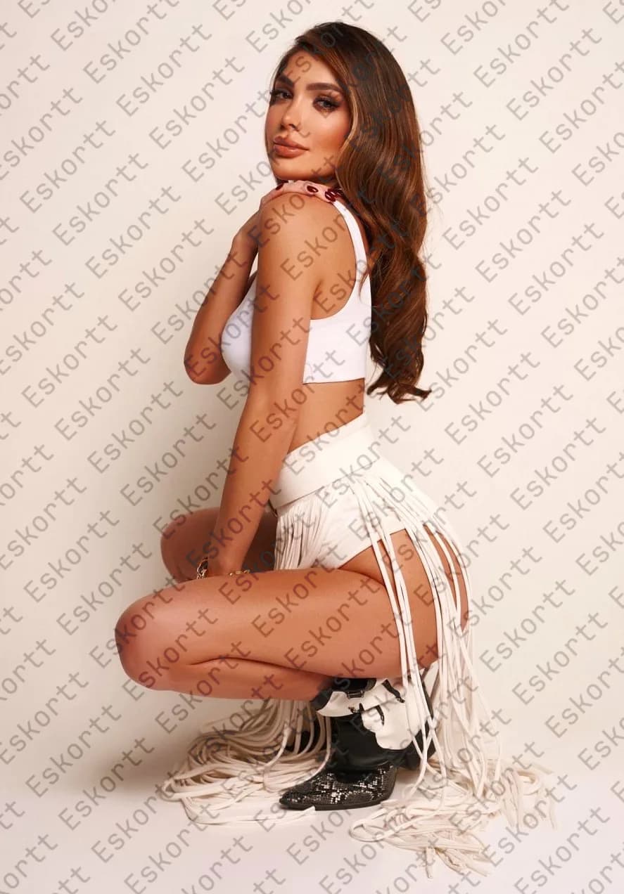 Callie escort in Moscow