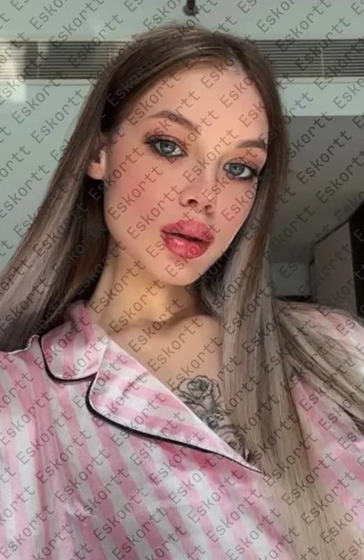 Милана escort in Moscow