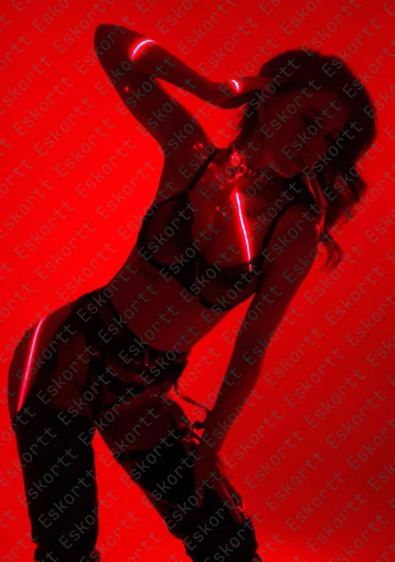 Skadi escort in Moscow