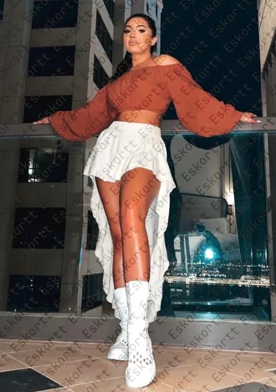 Valentina escort in Moscow