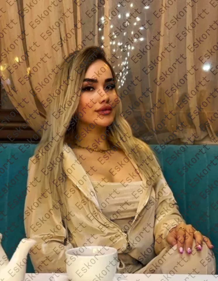 Caroline escort in Moscow