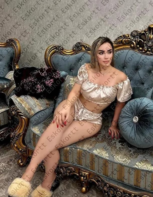 Caroline escort in Moscow