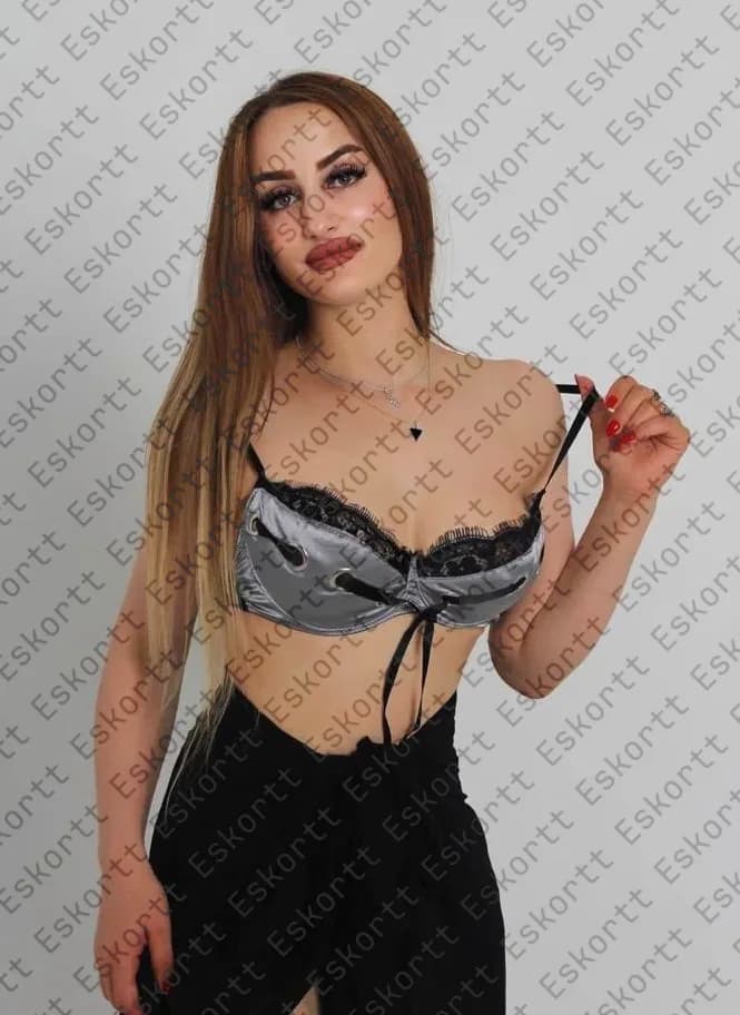 Monika escort in Moscow