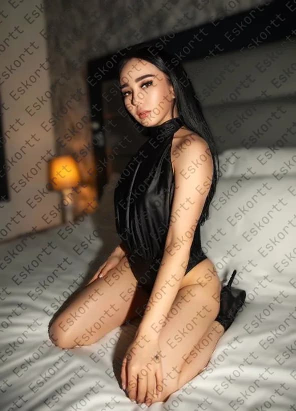 Malika escort in Moscow