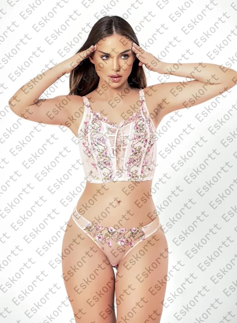 Мерри escort in Moscow