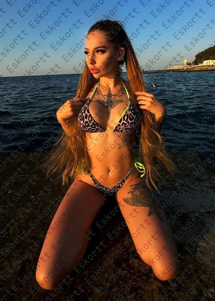 Nika escort in Moscow