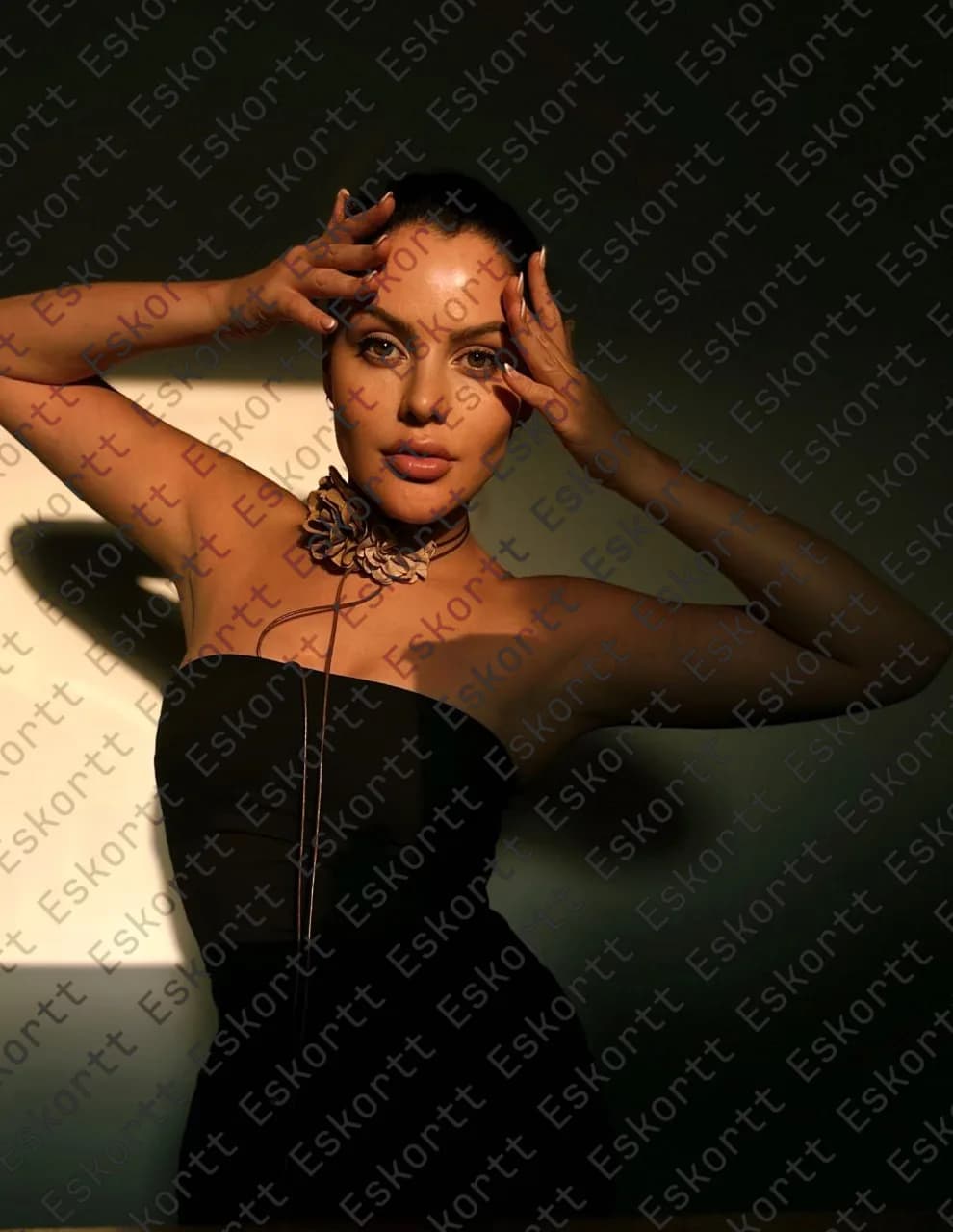 Clara escort in Moscow