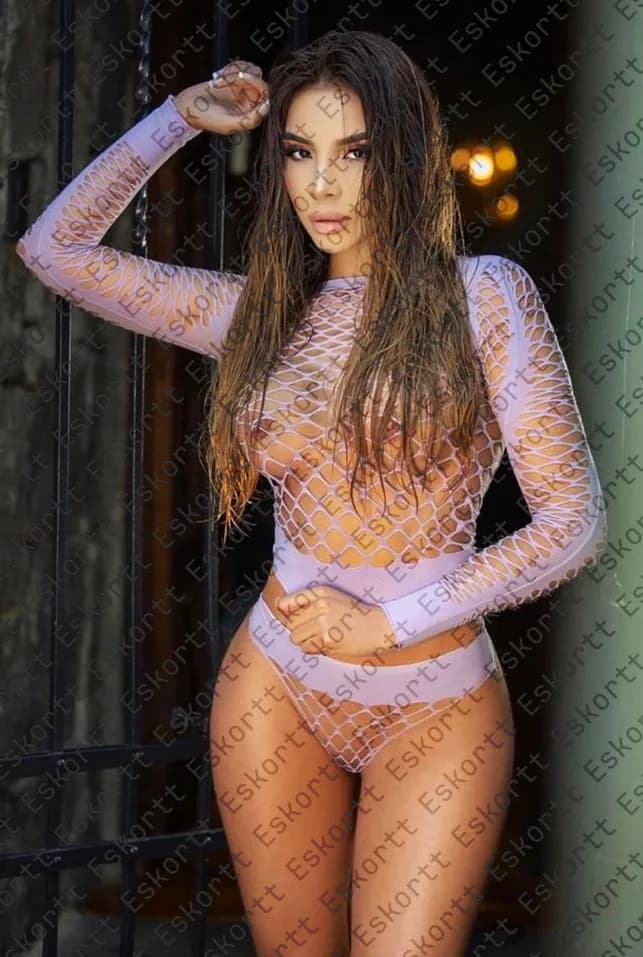 Tania escort in Moscow