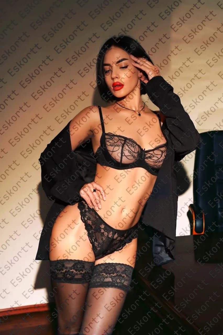 Aleksa escort in Moscow