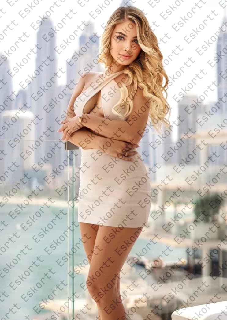 Aksena escort in Moscow