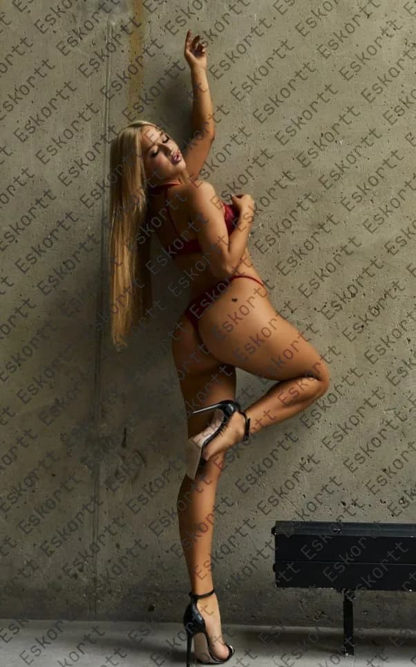 Vilena escort in Moscow