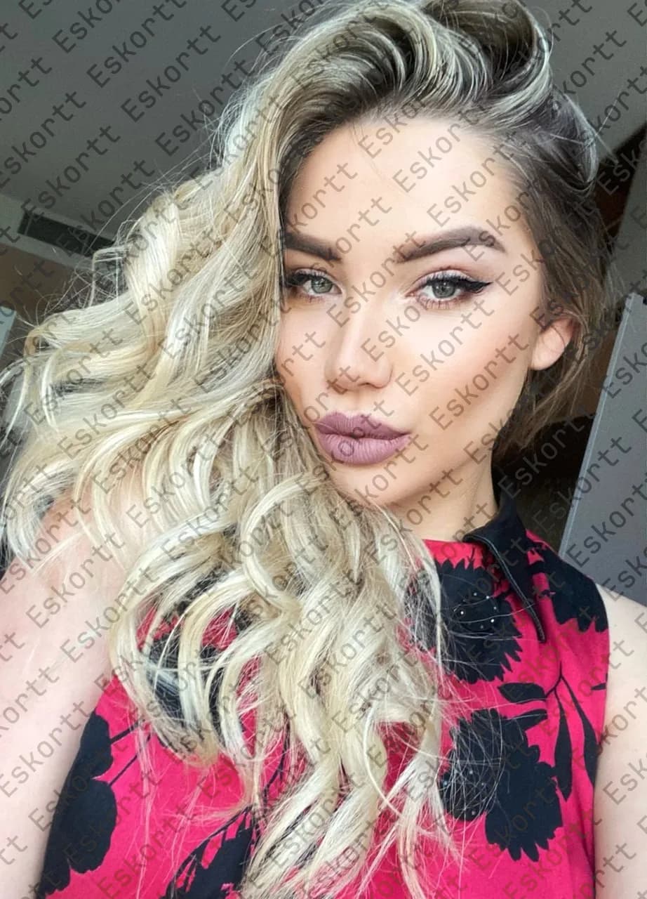 Aleksia escort in Moscow