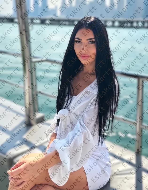 Alexandra escort in Moscow