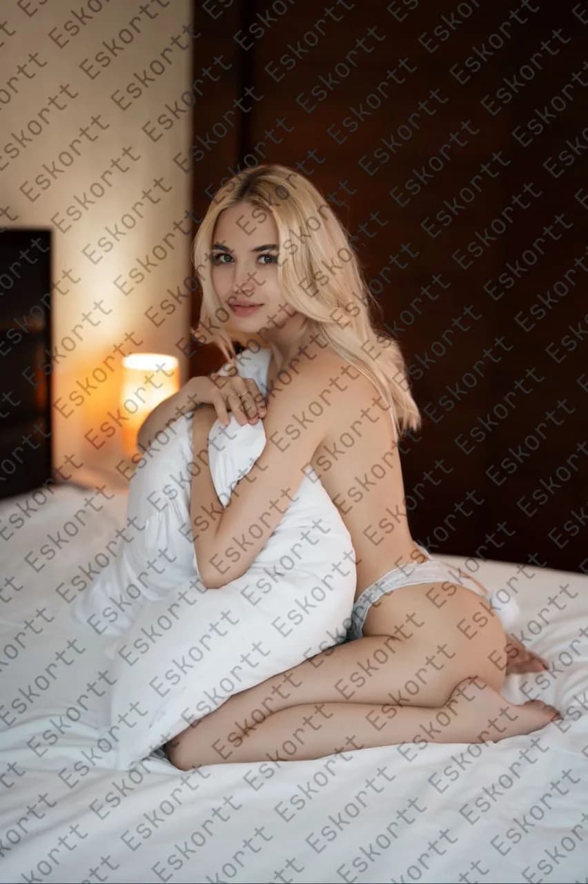 Мэри escort in Moscow