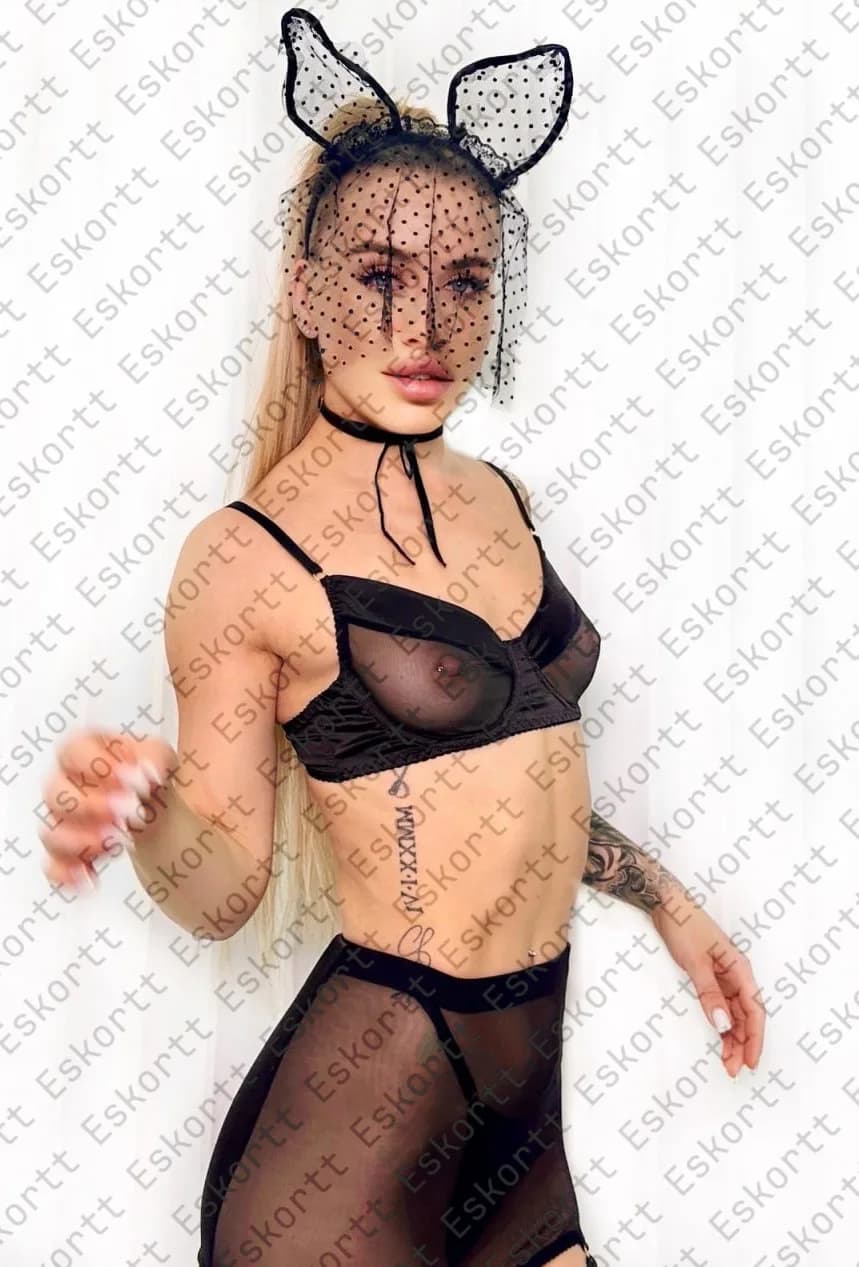 Alisa escort in Moscow