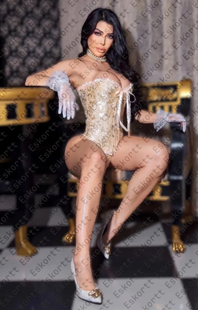 Pamela escort in Moscow