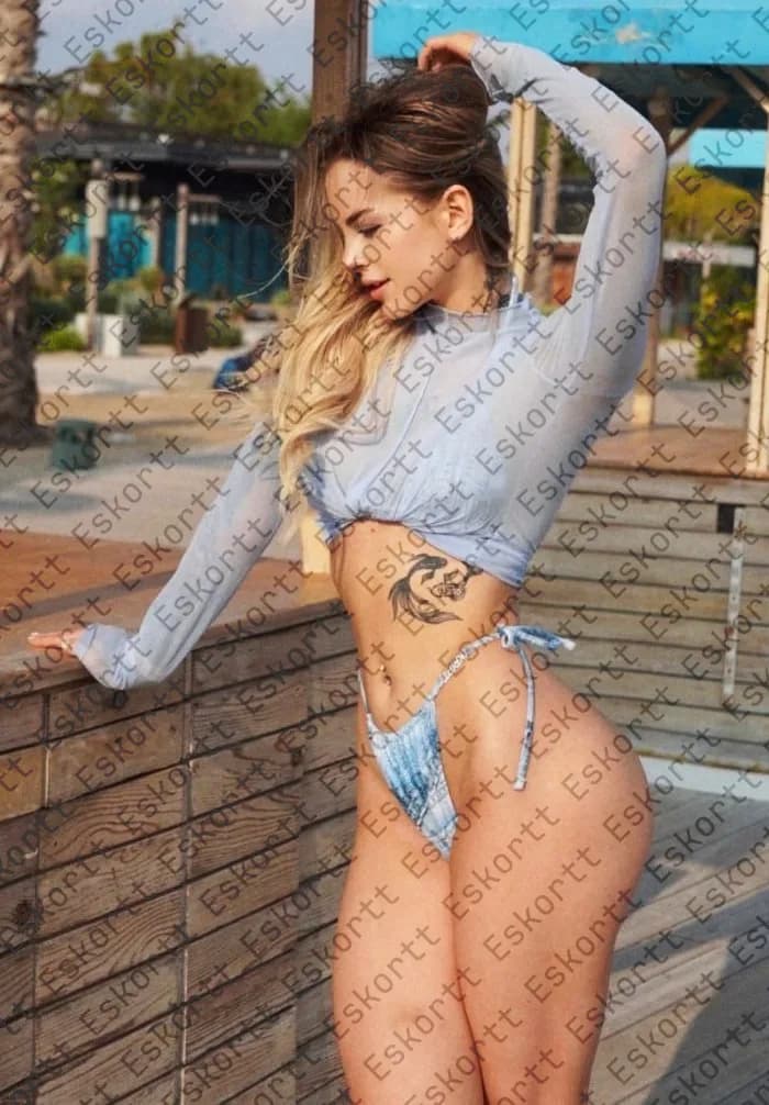 Asya escort in Moscow