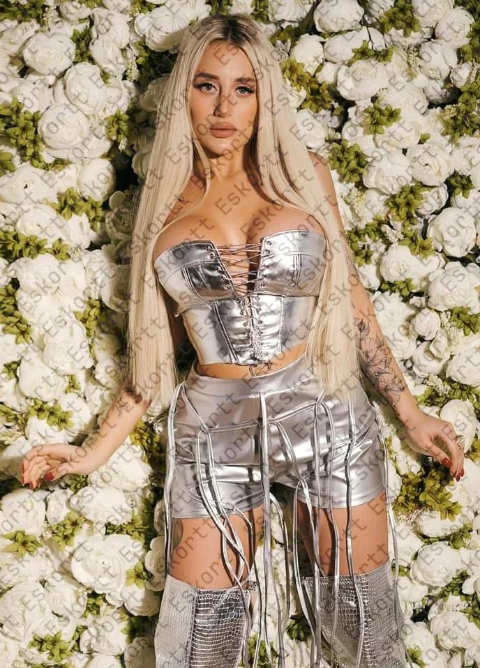 Gretta escort in Moscow