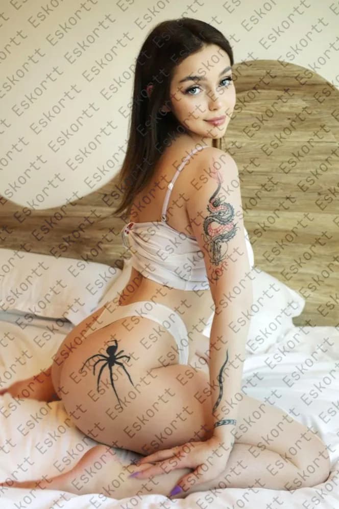 Rosalia escort in Moscow