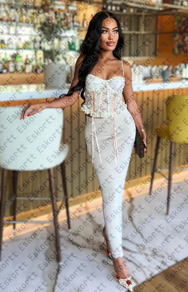 Cassie escort in Moscow