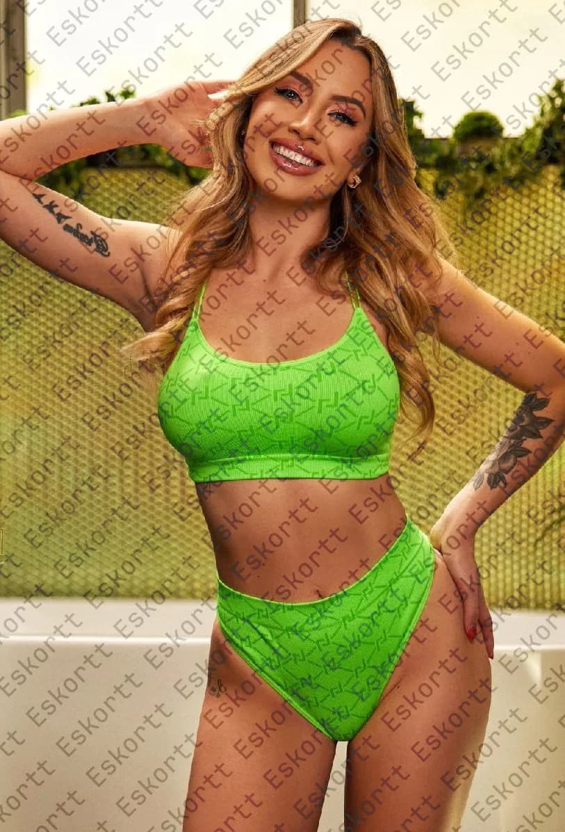 Vicky escort in Moscow