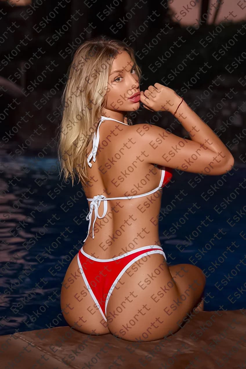 Maria escort in Moscow