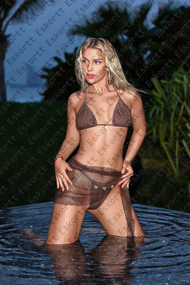 Maria escort in Moscow