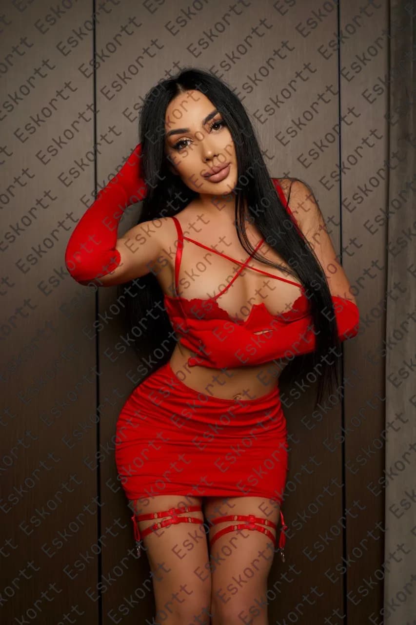 Janna escort in Moscow