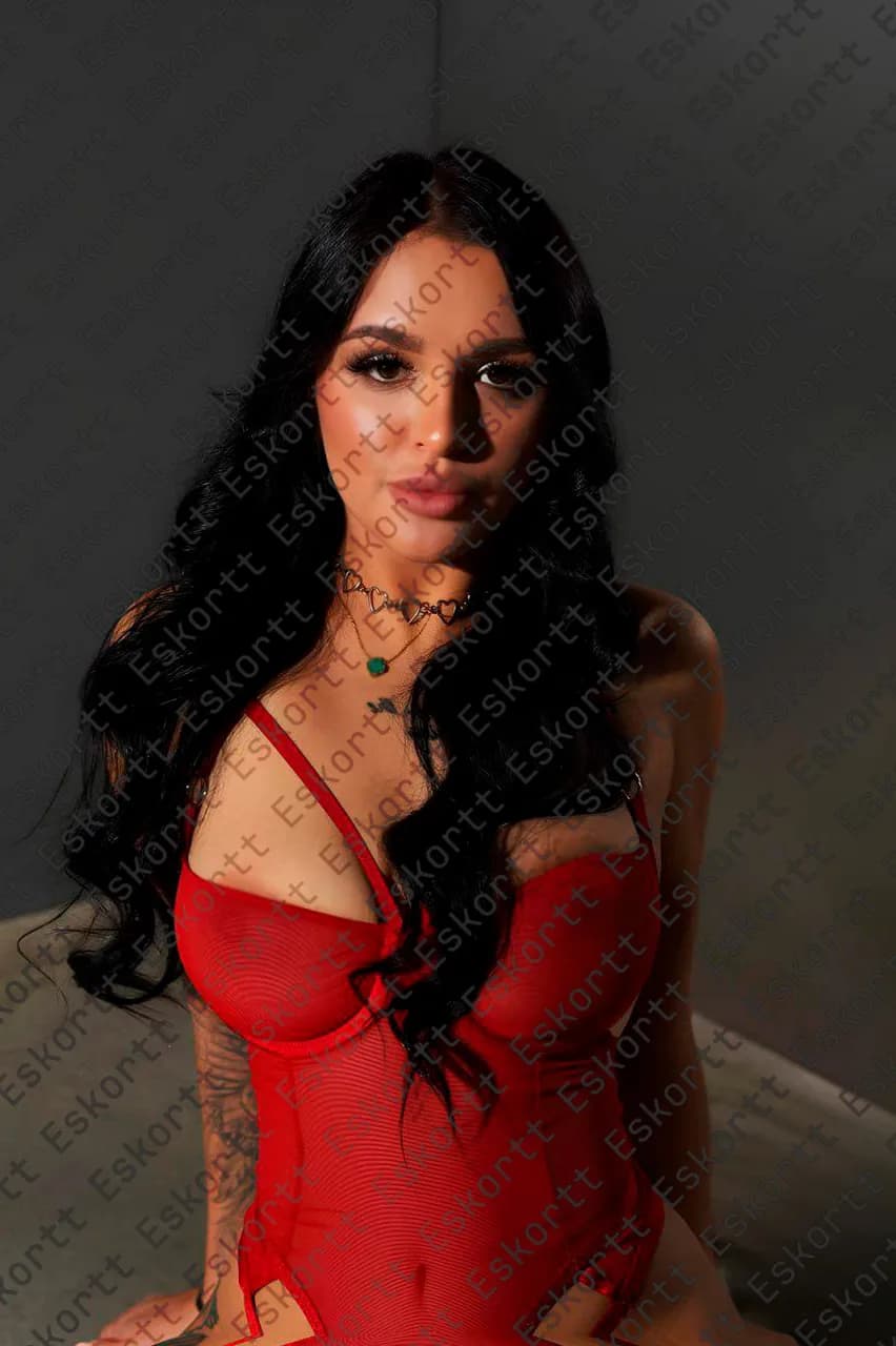 Alsu escort in Moscow