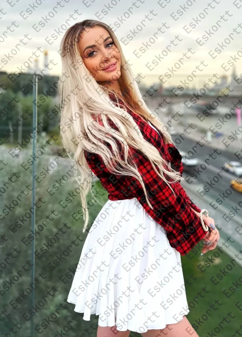 Aleksandra escort in Moscow