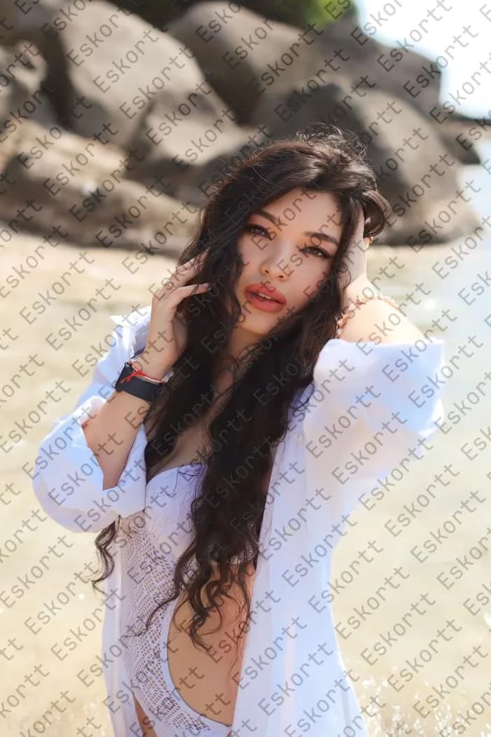 Dariya escort in Moscow