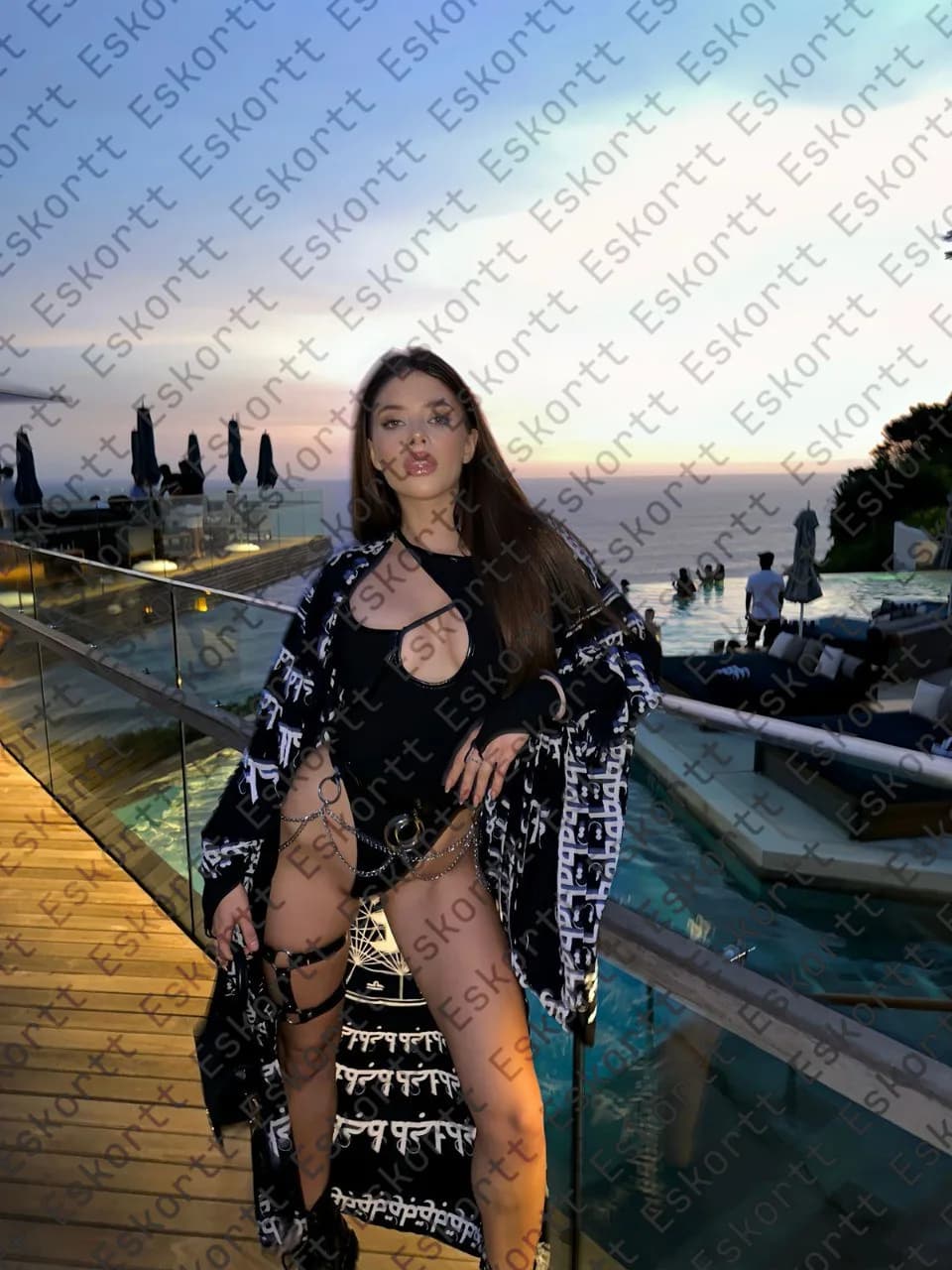 Эллис escort in Moscow