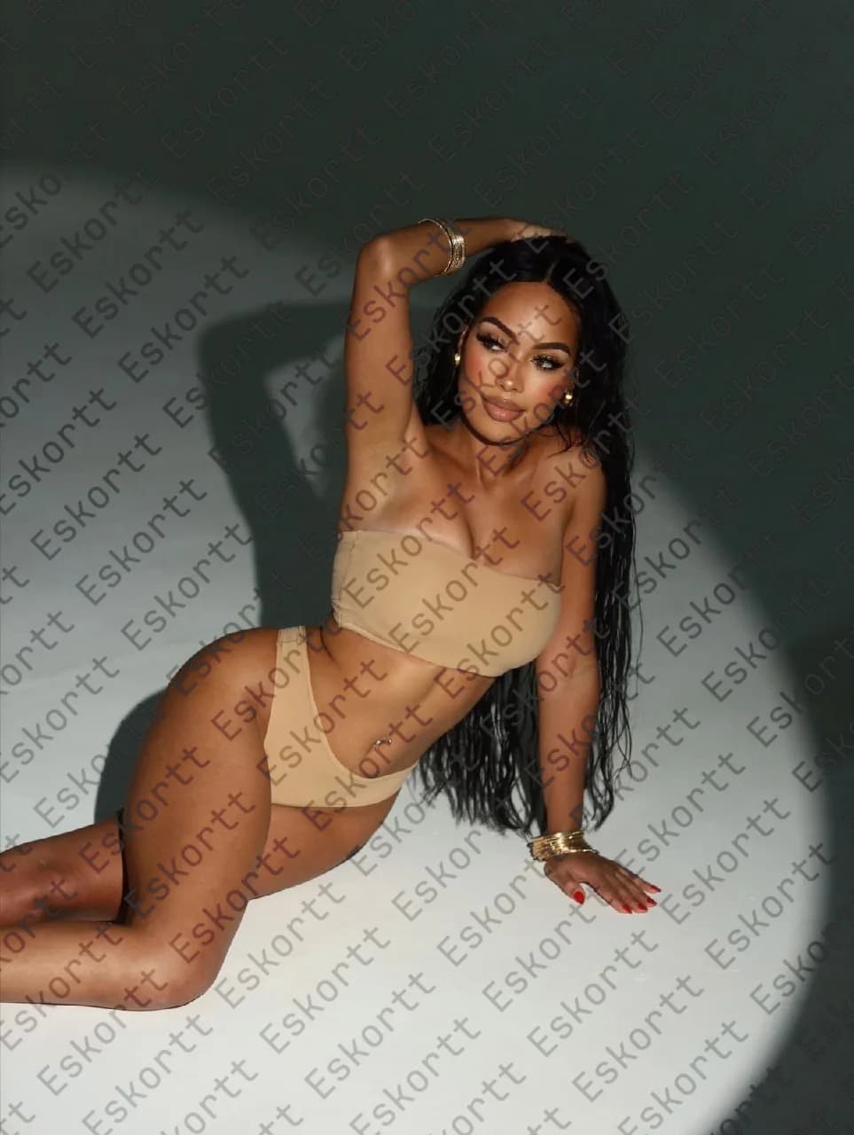 Кэсси escort in Moscow