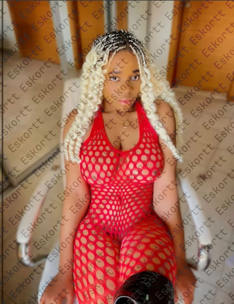 Бетти escort in Moscow