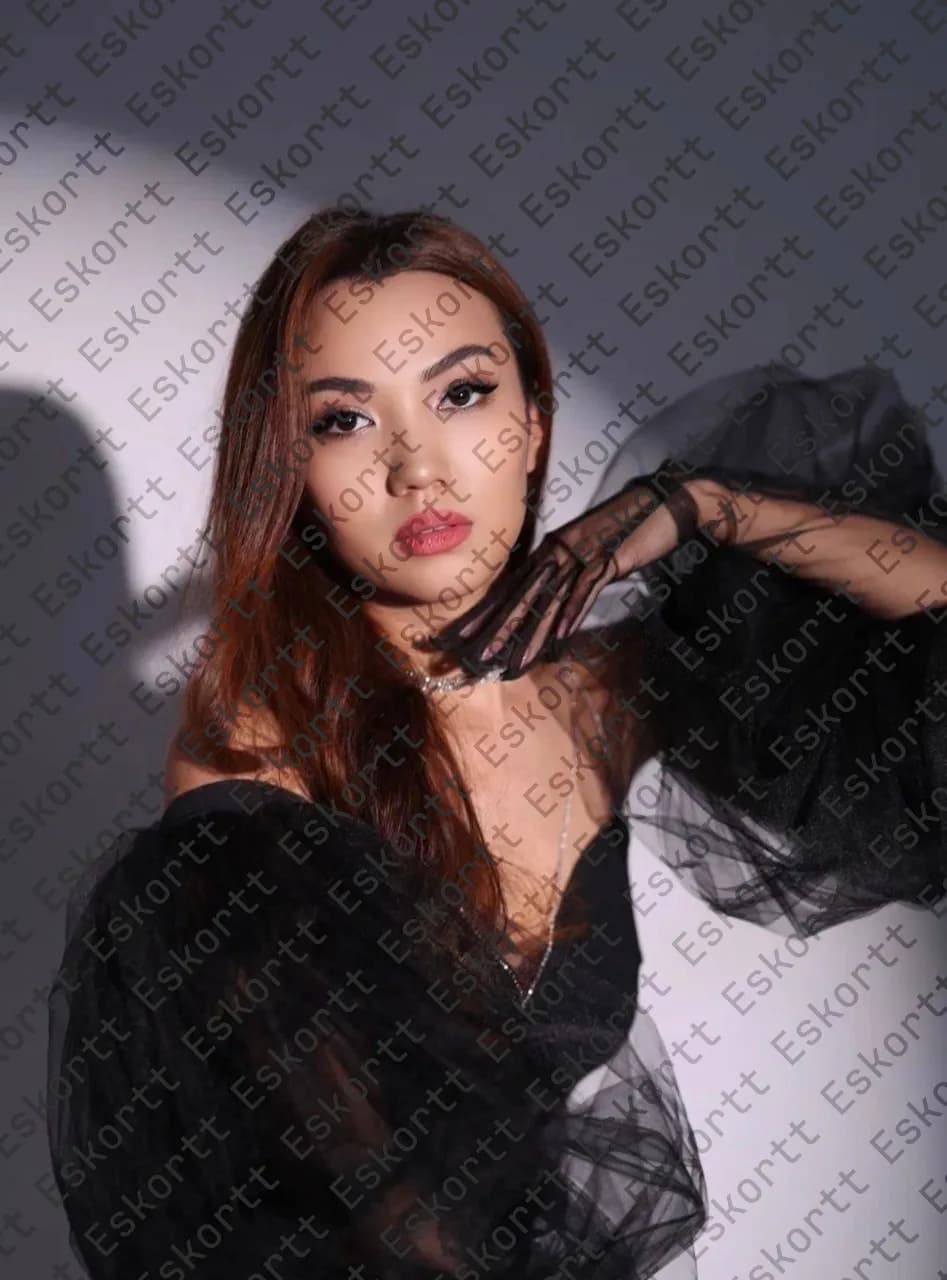 Ди escort in Moscow