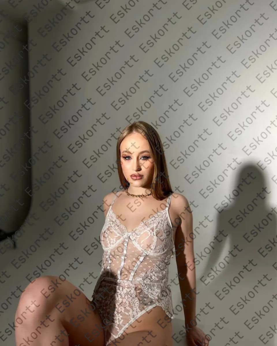 Линда escort in Moscow