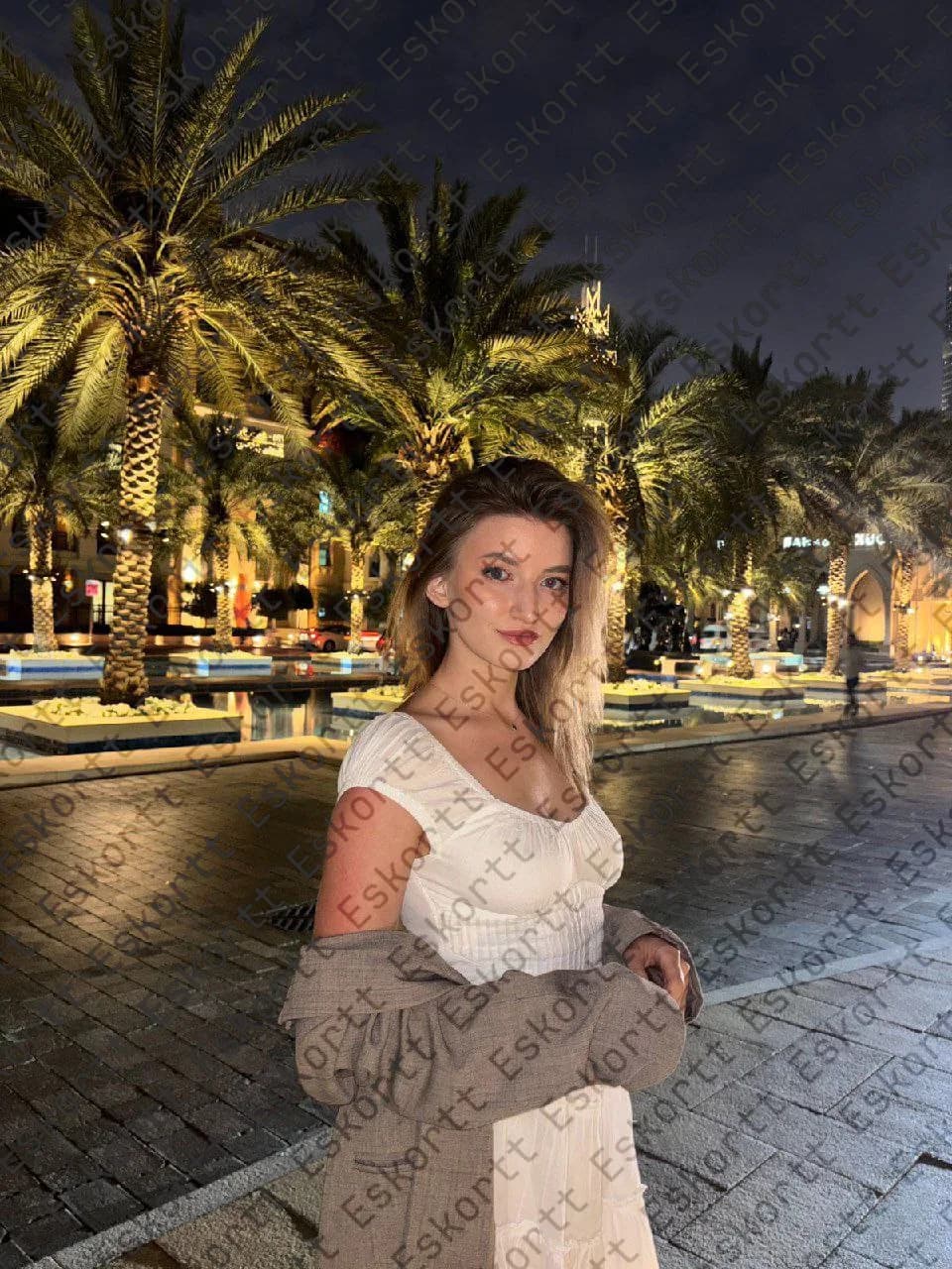 Авелина escort in Moscow