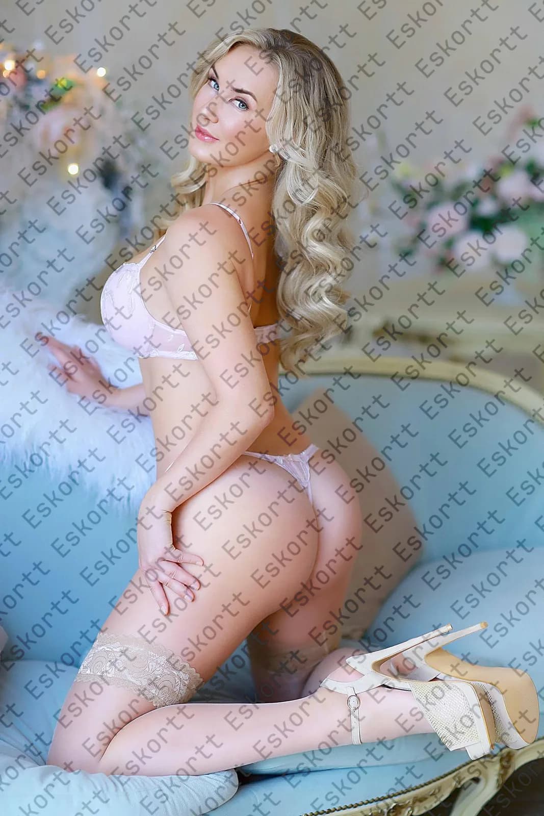 Анна escort in Moscow