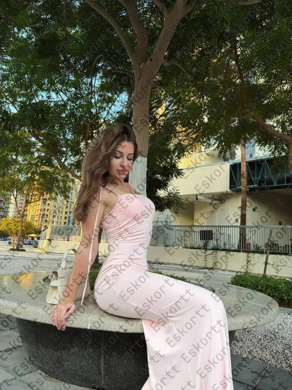 Мариана escort in Moscow