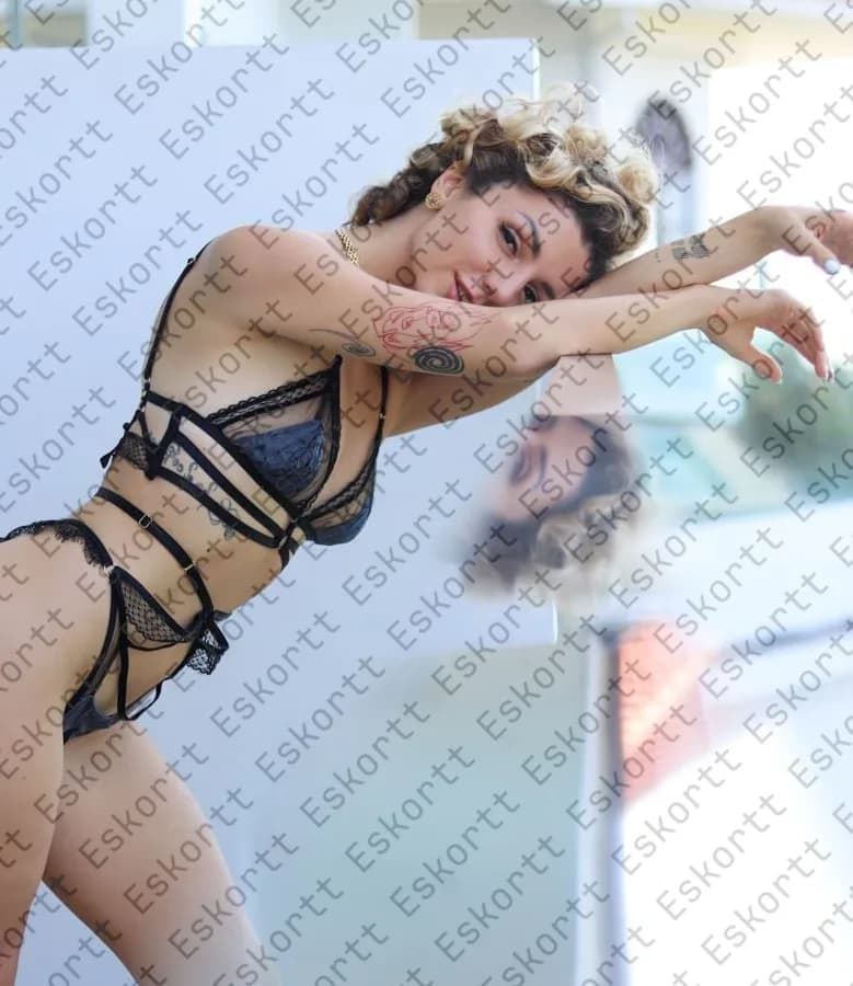 Тори escort in Moscow