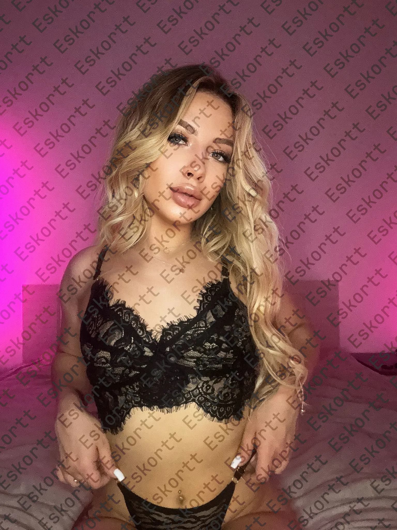 Намил escort in Moscow