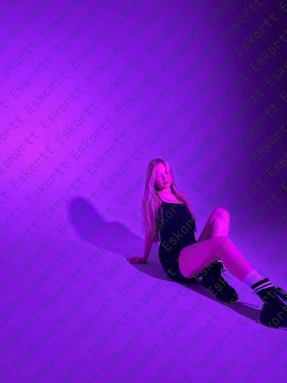 Маша escort in Moscow