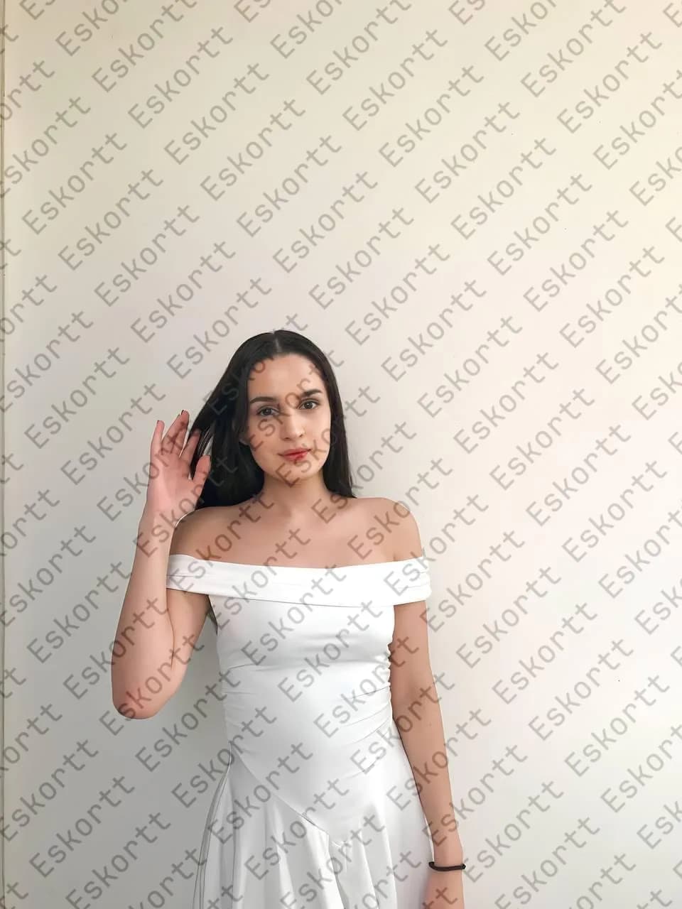 Айя escort in Moscow