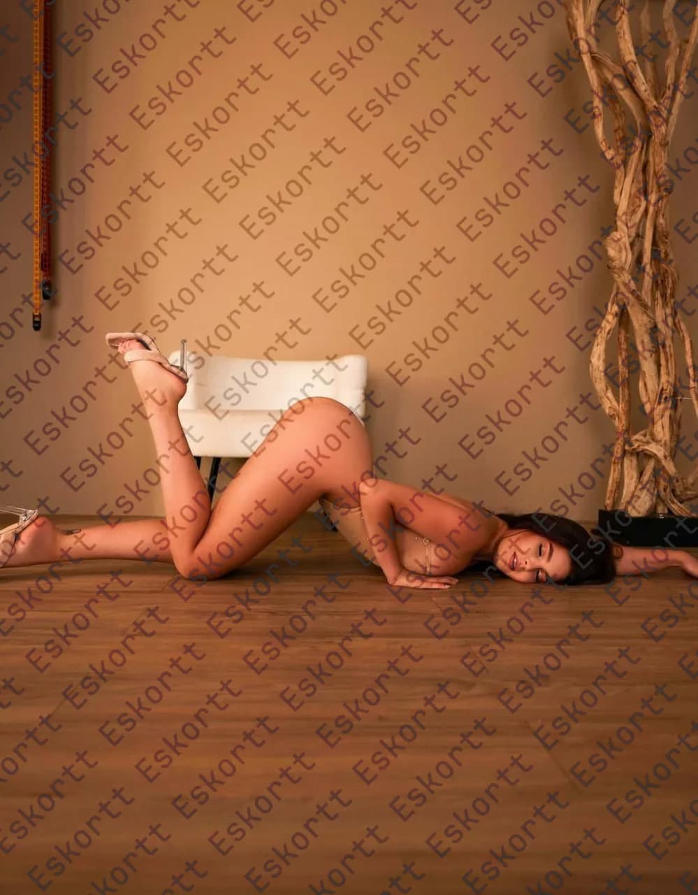 Адель escort in Moscow