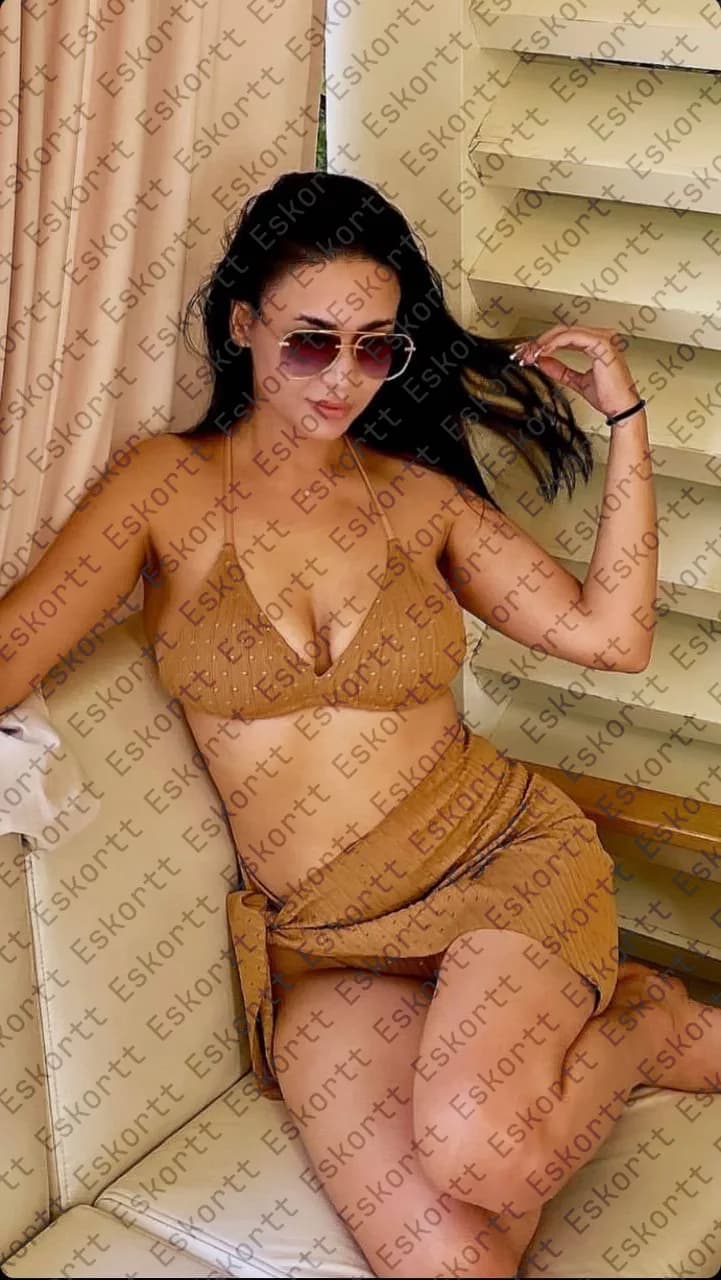 Лейла escort in Moscow