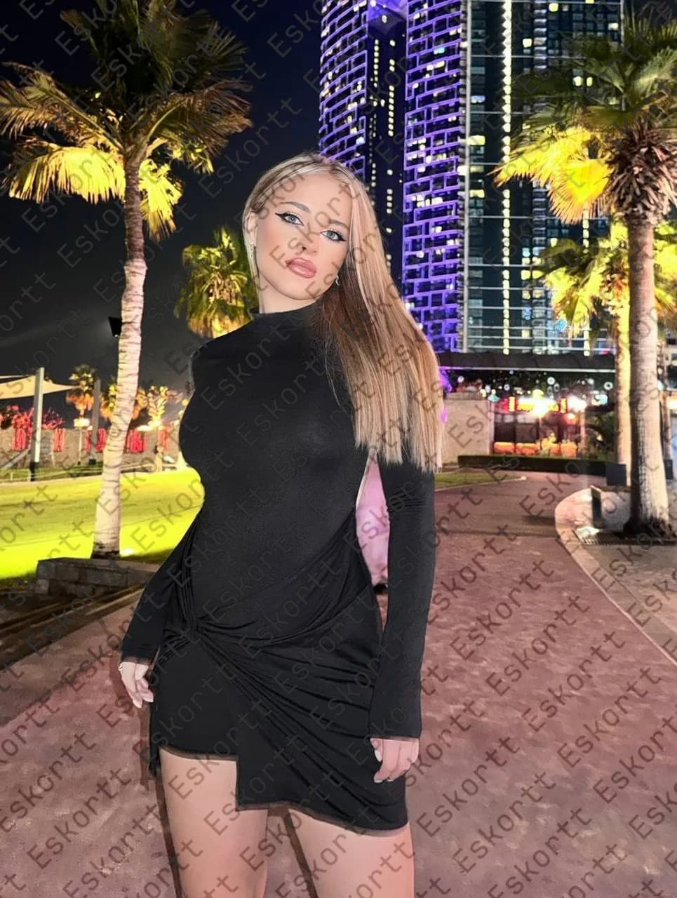 Рина escort in Moscow