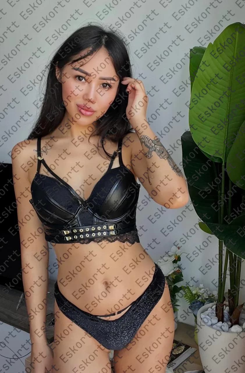 Фаина escort in Moscow