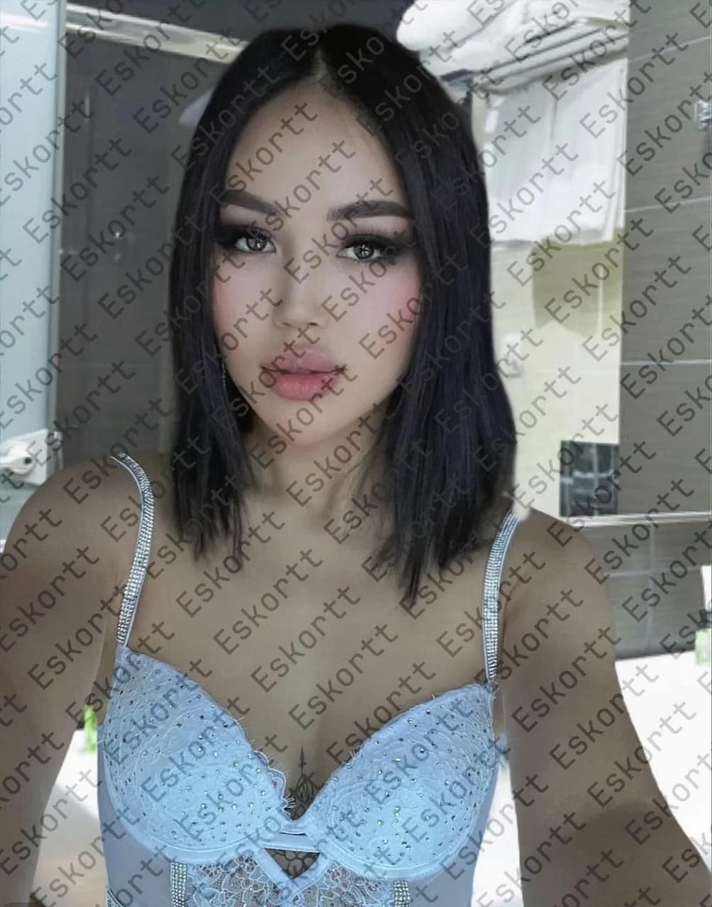 Фаина escort in Moscow